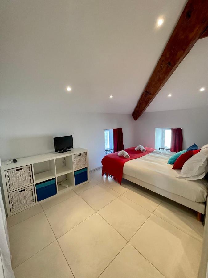 Grand Appartement Style Loft Bord De Mer Propriano  Exteriér fotografie